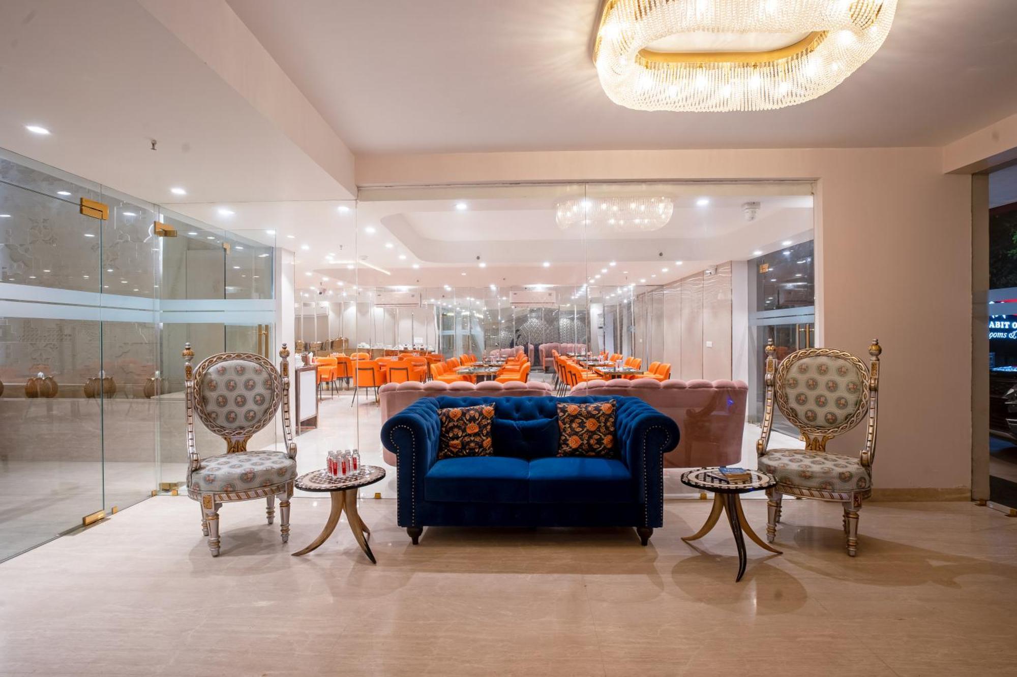 Hotel Ginger Palace Delhi Airport New Delhi Exteriör bild