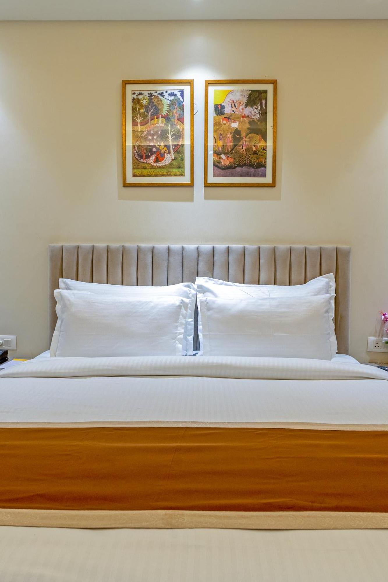 Hotel Ginger Palace Delhi Airport New Delhi Exteriör bild